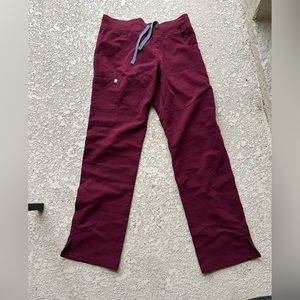 Figs, burgundy, size, small, Kade cargo scrub pant